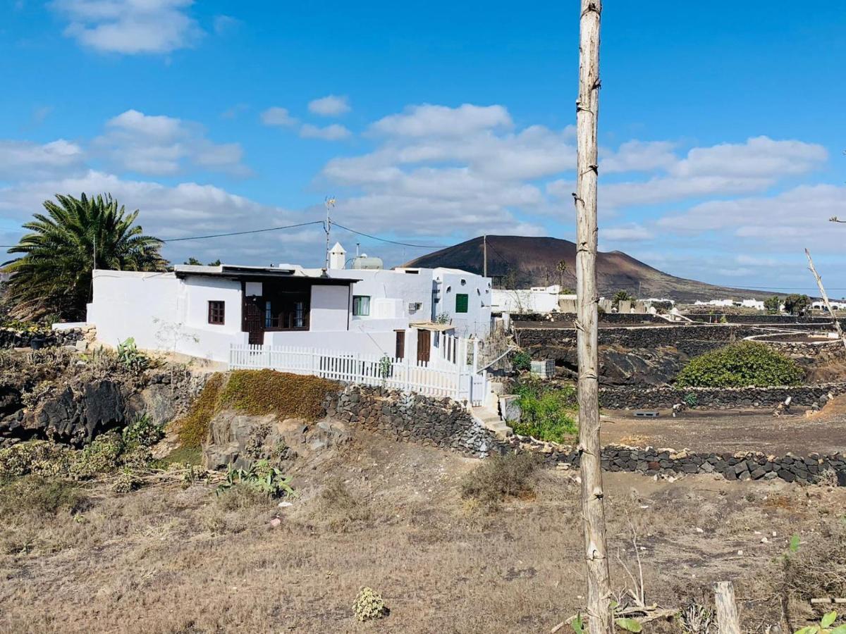 Villa Campo Y Lava Tías Esterno foto