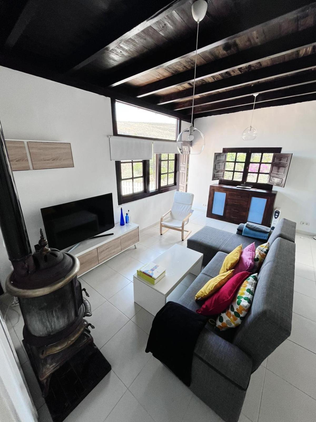 Villa Campo Y Lava Tías Esterno foto